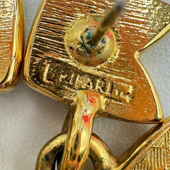 Vintage Trifari Nautical Flag Earrings Cream Red Blue Enamel Signed Preppy Chic - Picture 4 of 9